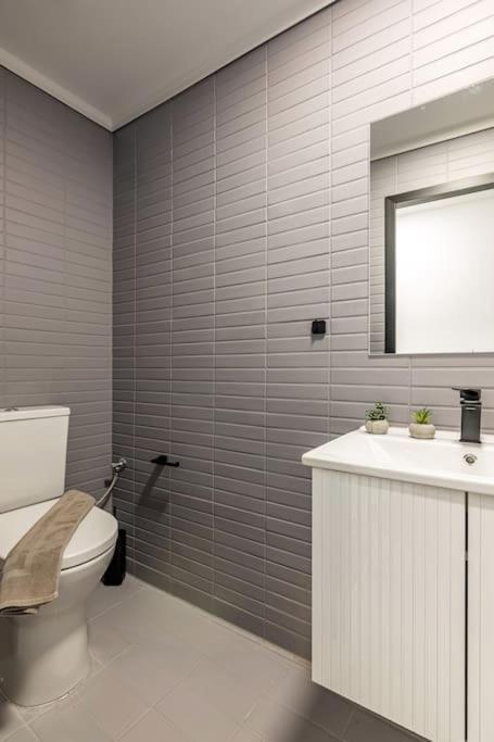 Appartement Maricool Minimal Spacious Downtown Loft